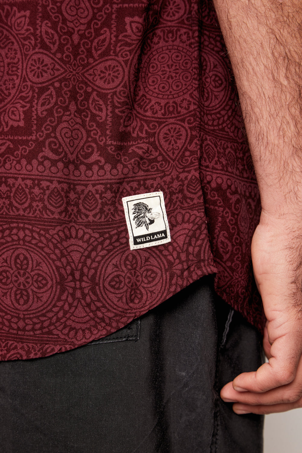 Guayabera Mero Viscosa Roja Hombre