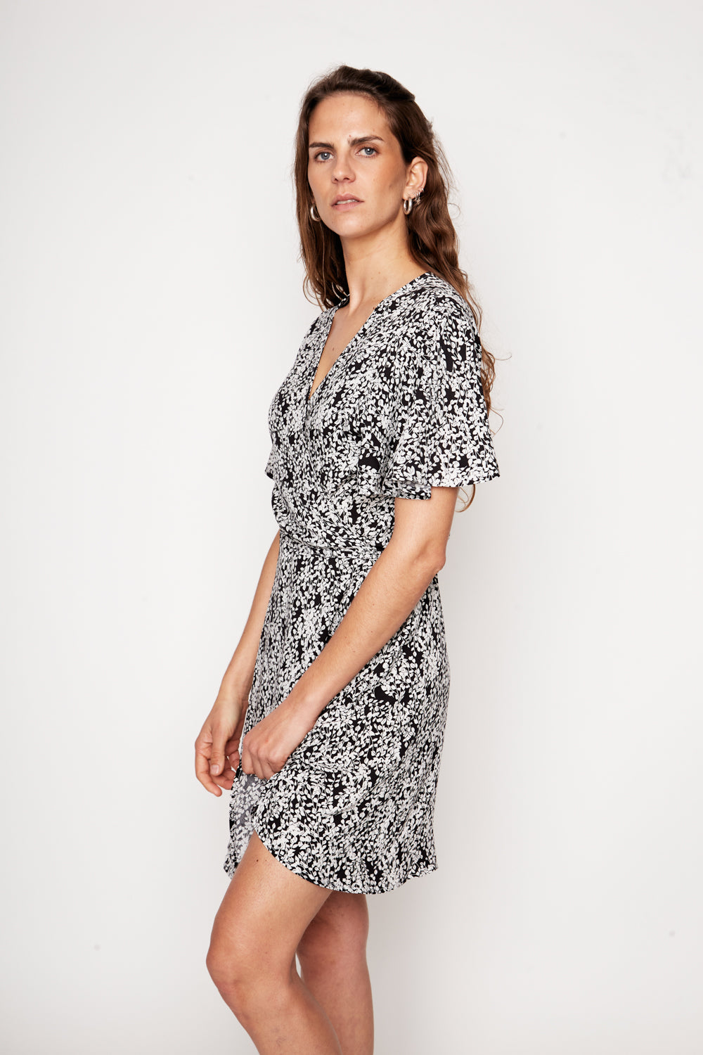 Vestido Sade Hojas Negro Mujer