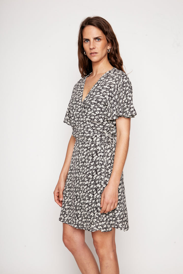 Vestido Sade Floreado Negro y Blanco Mujer