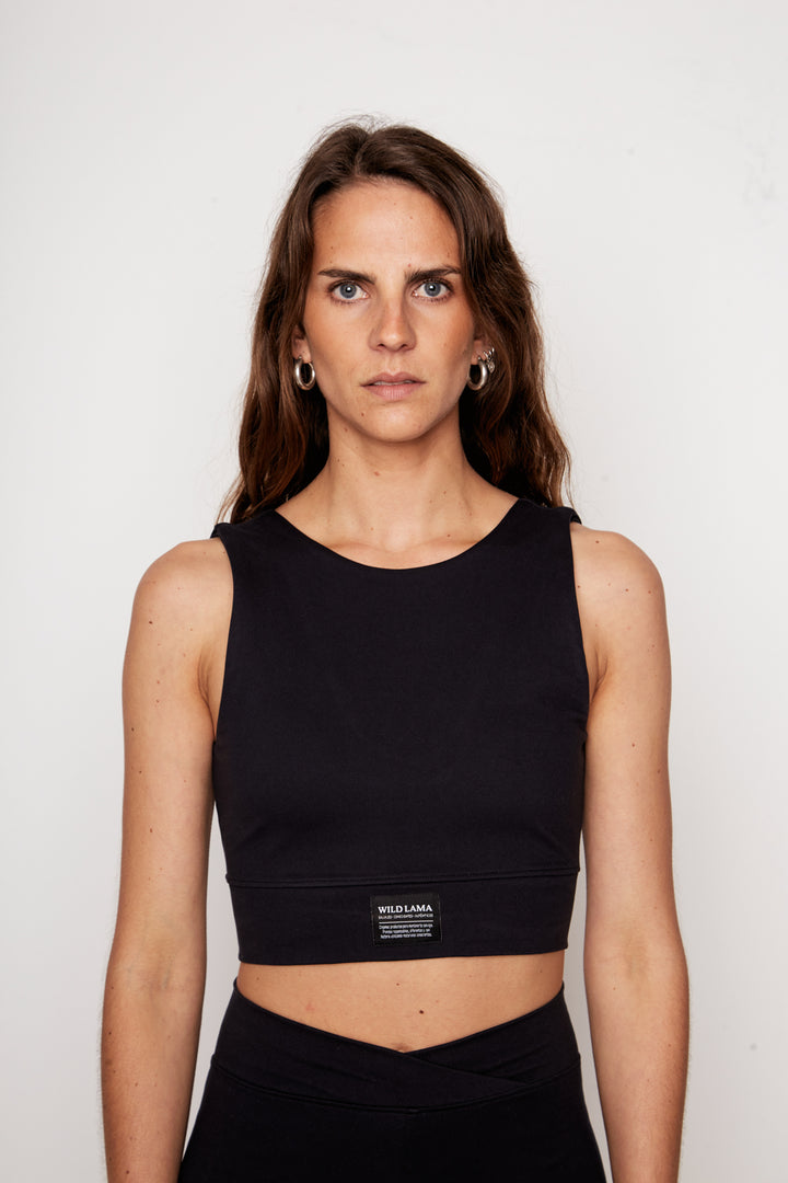 Peto Aura Move Reciclado Negro Mujer | Wild Lama