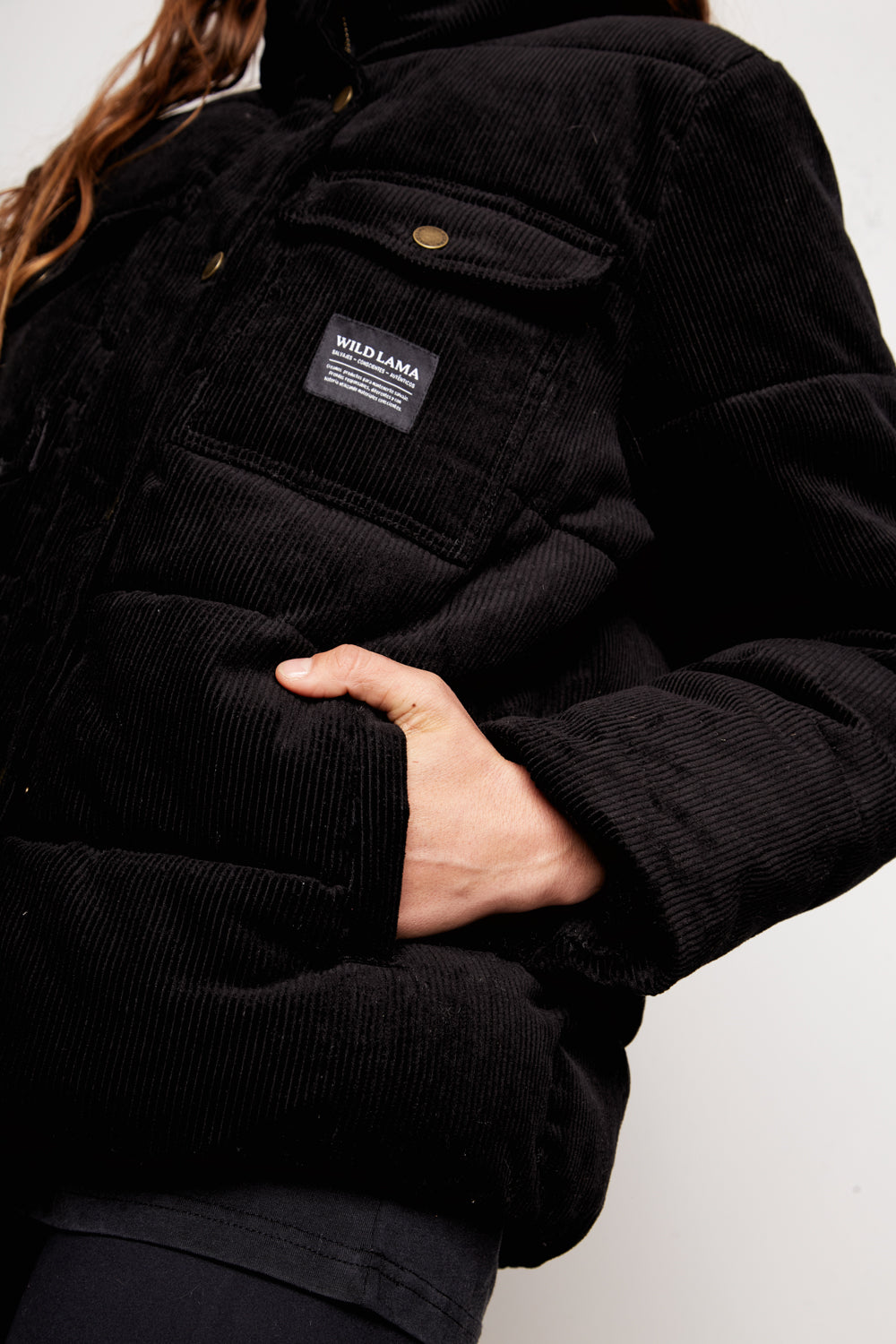 Parka Chic Puffa Orgánica Reciclada Negra Mujer