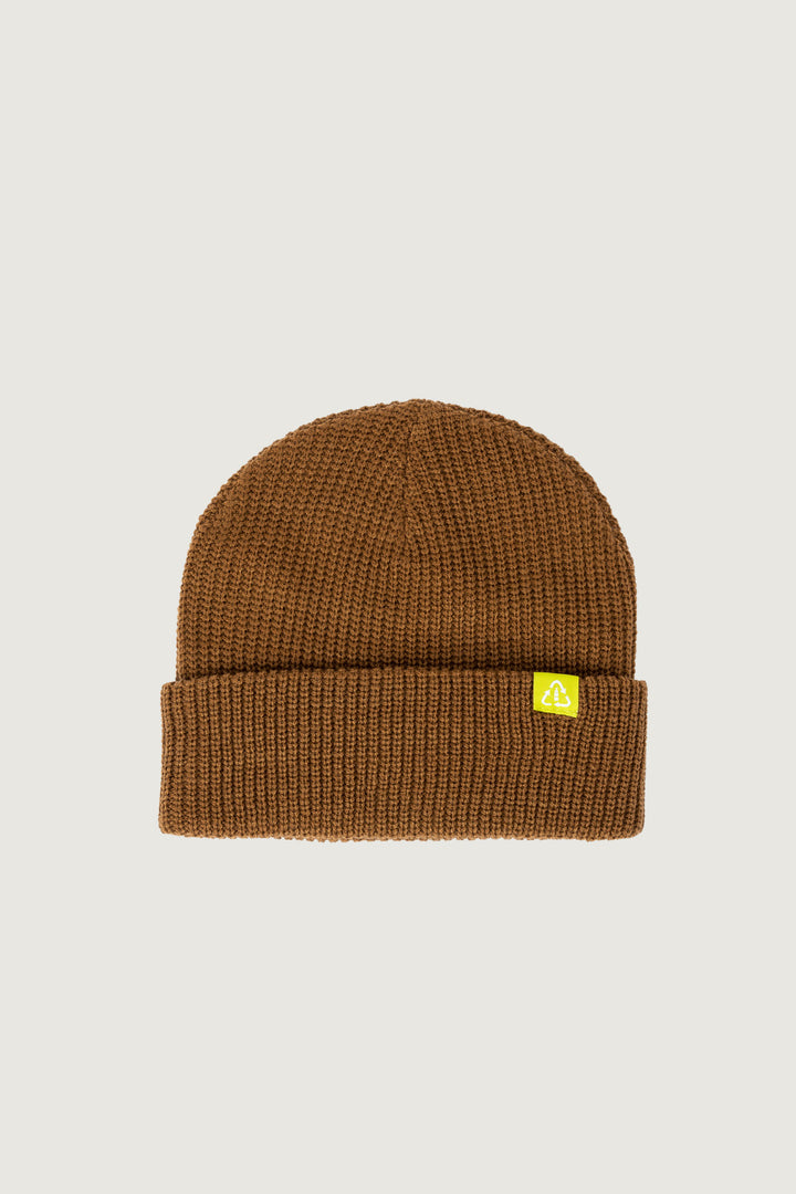 Gorro Conguillio Reciclado Fit Corto Café