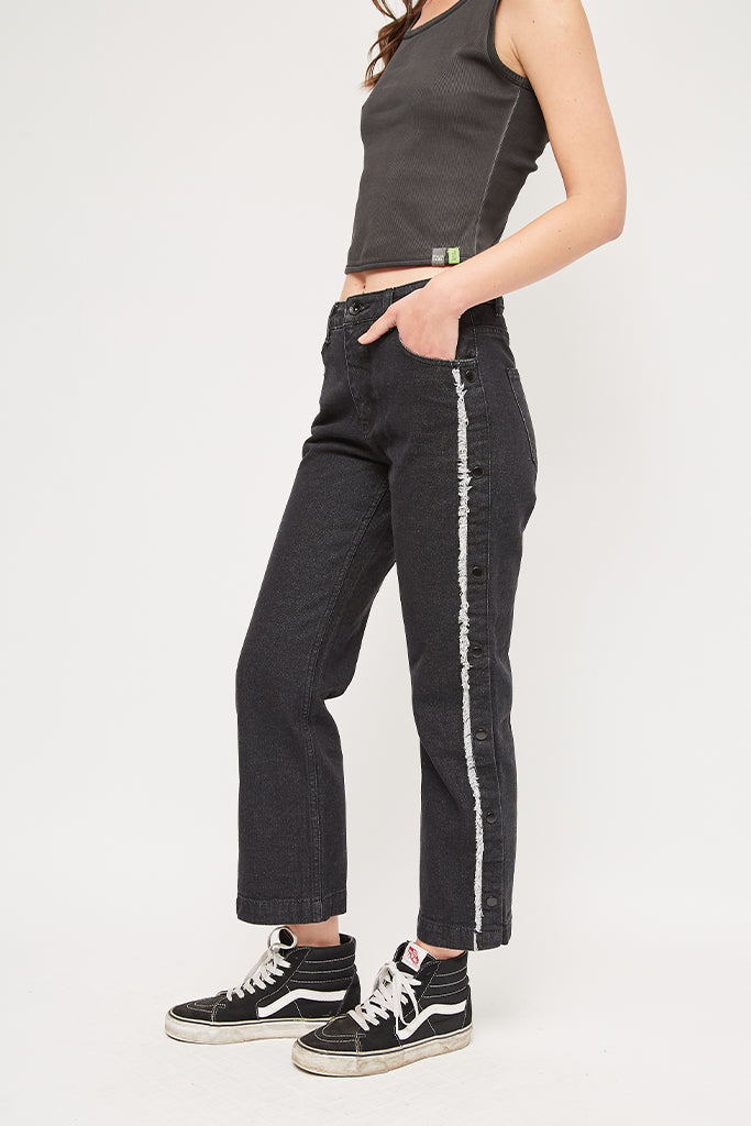 Jeans Snap Algodón Orgánico Mujer Negro