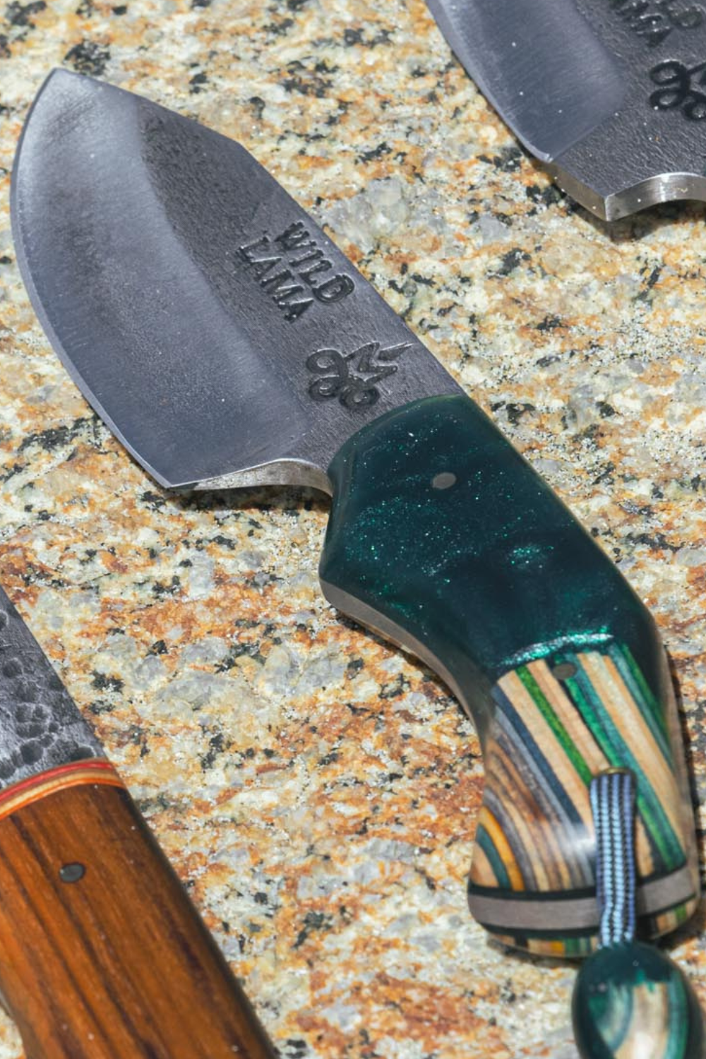 Cuchillo Reciclado EDC x Mantra Knives