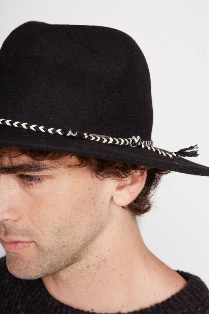 Sombrero Lana Coachella Negro | Wild Lama
