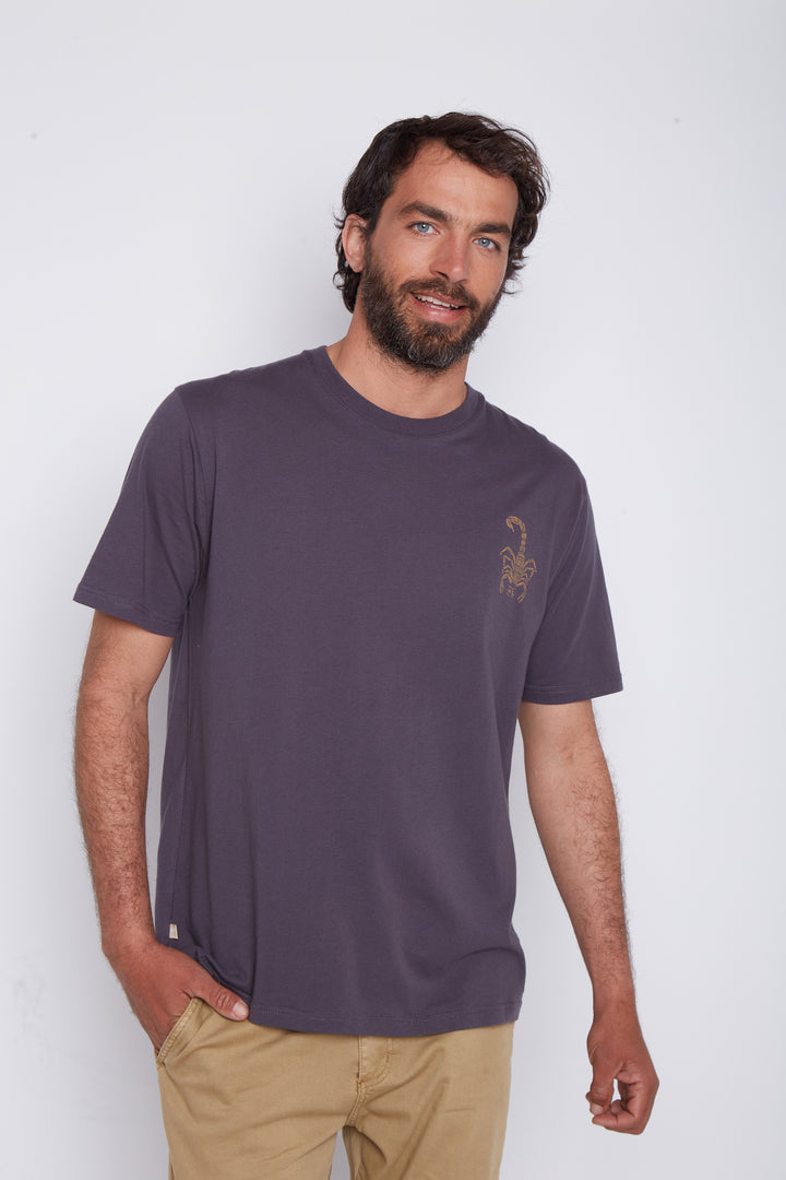Polera Animal Orgánica Negra Hombre