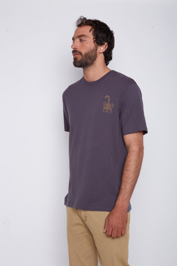 Polera Animal Orgánica Negra Hombre