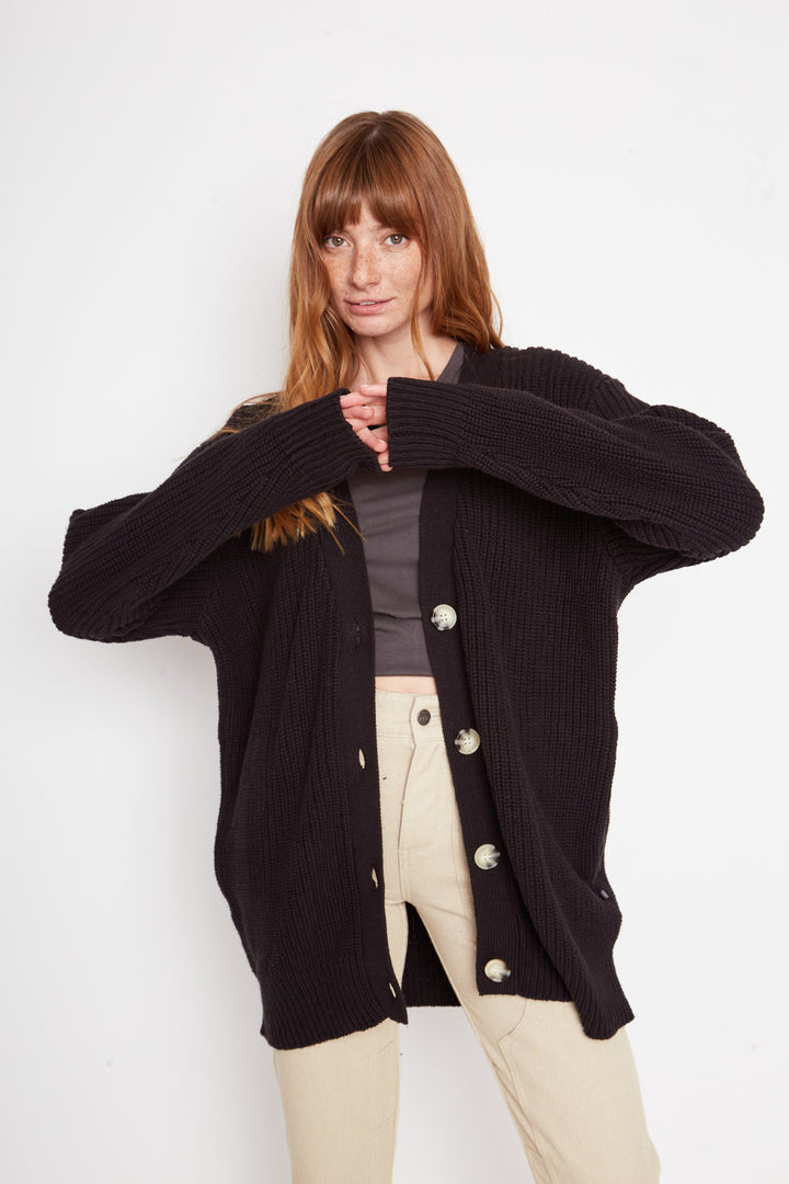 Cardigan Bohemia Oversize Orgánico Negro Mujer