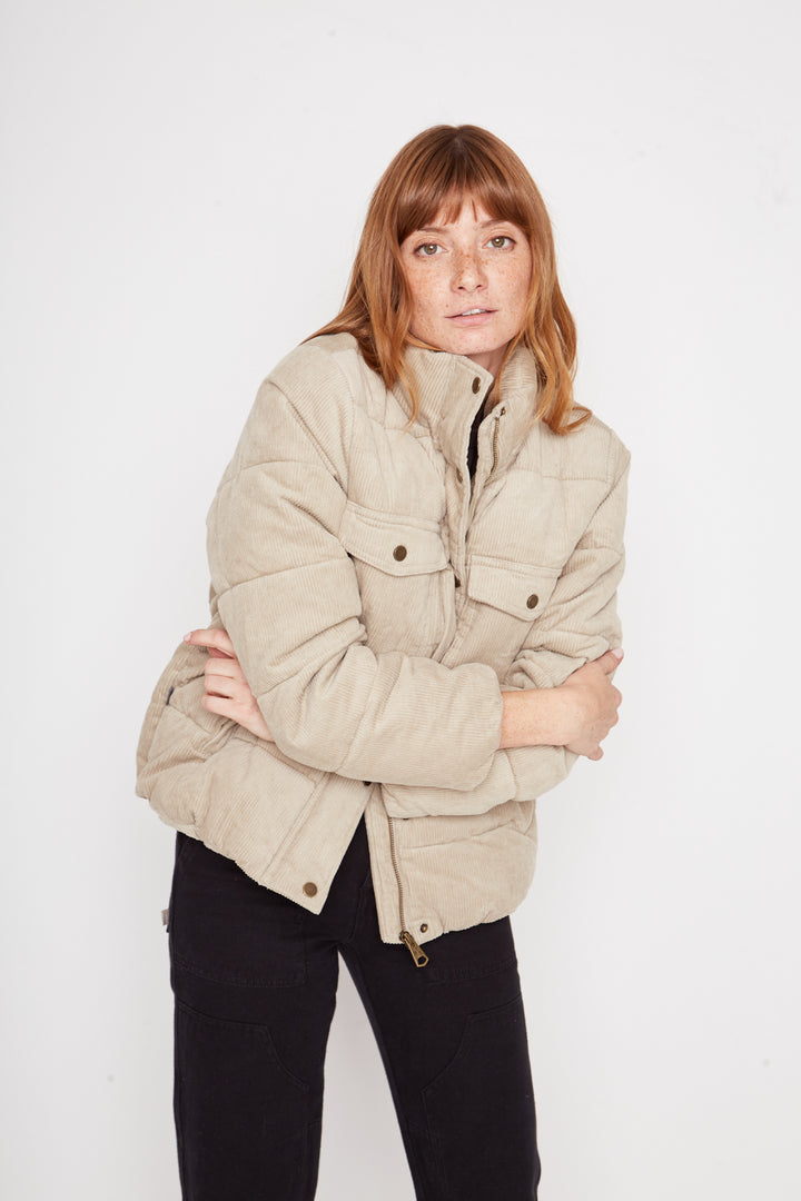 Parka Chic Puffa Orgánica Reciclada Café Mujer