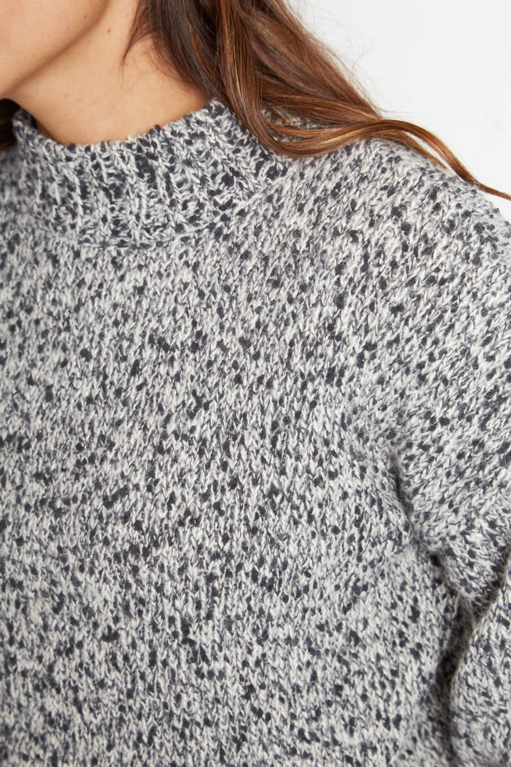 Sweater Maiten Orgánico Negro Mujer