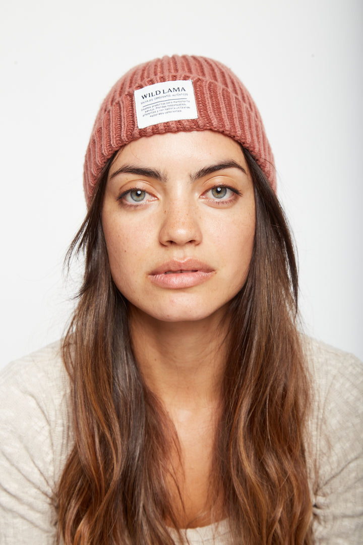 Gorro Lek Reciclado Fit Corto Burdeo