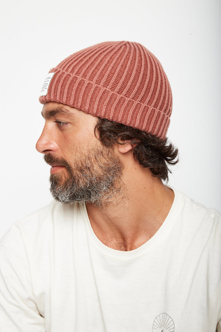 Gorro Lek Reciclado Fit Corto Burdeo