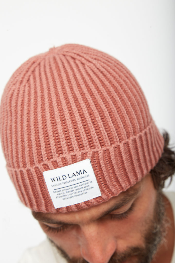 Gorro Lek Reciclado Fit Corto Burdeo