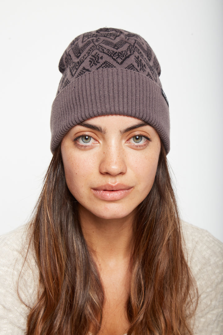 Gorro Kun Reciclado Fit Corto Gris